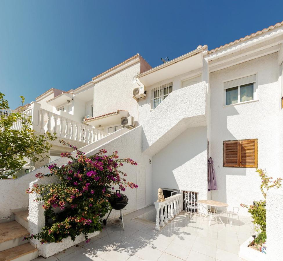 Bungalow Cerca De La Playa De La Mata Торевьиа Экстерьер фото